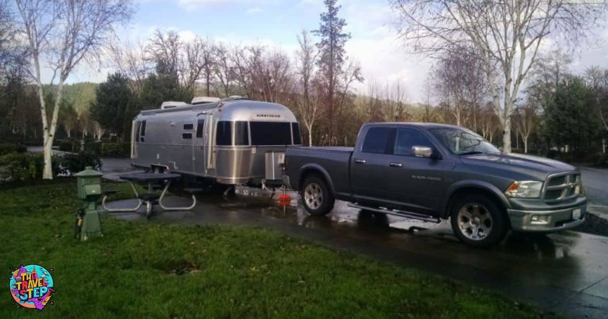 Tips for Towing and Maneuvering a Destination Trailer on the Road